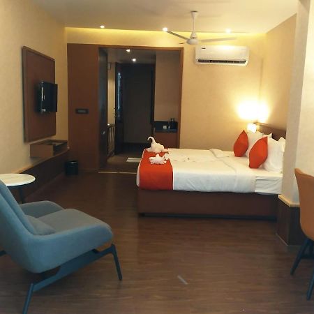 Hotel Jyoti Forbesganj Ngoại thất bức ảnh