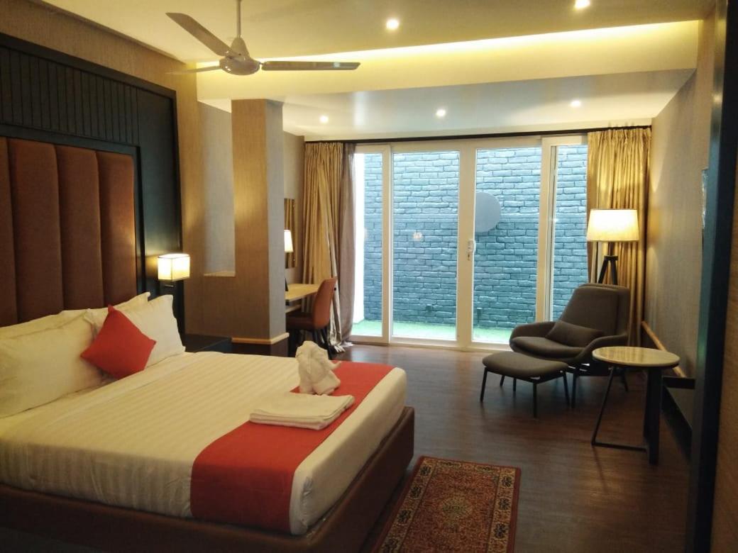 Hotel Jyoti Forbesganj Ngoại thất bức ảnh