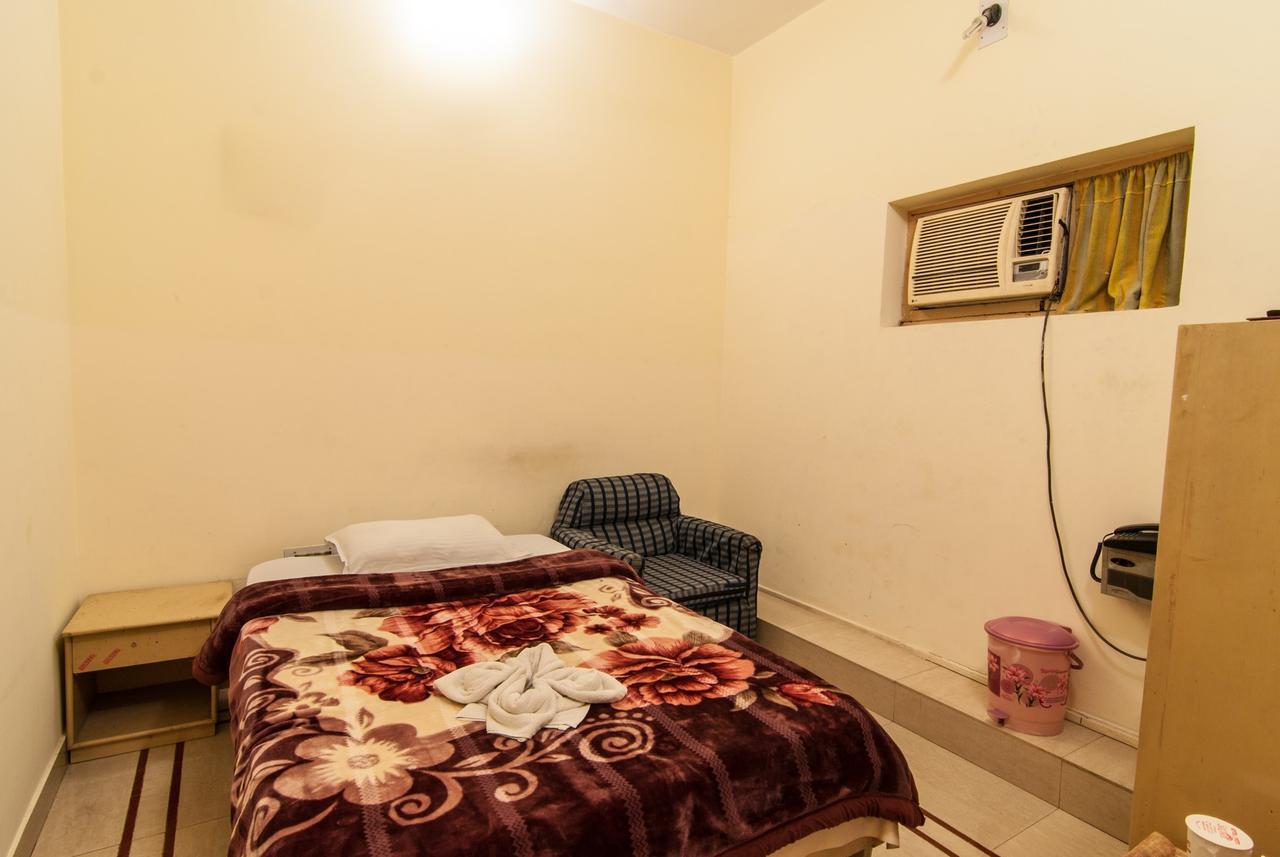Hotel Jyoti Forbesganj Ngoại thất bức ảnh
